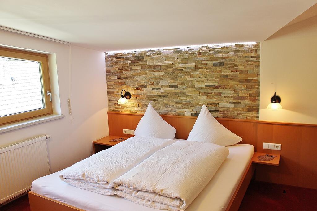 Hotel Haus Gisela Oetz Esterno foto