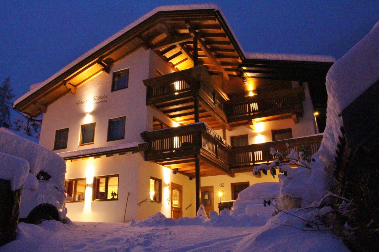 Hotel Haus Gisela Oetz Esterno foto