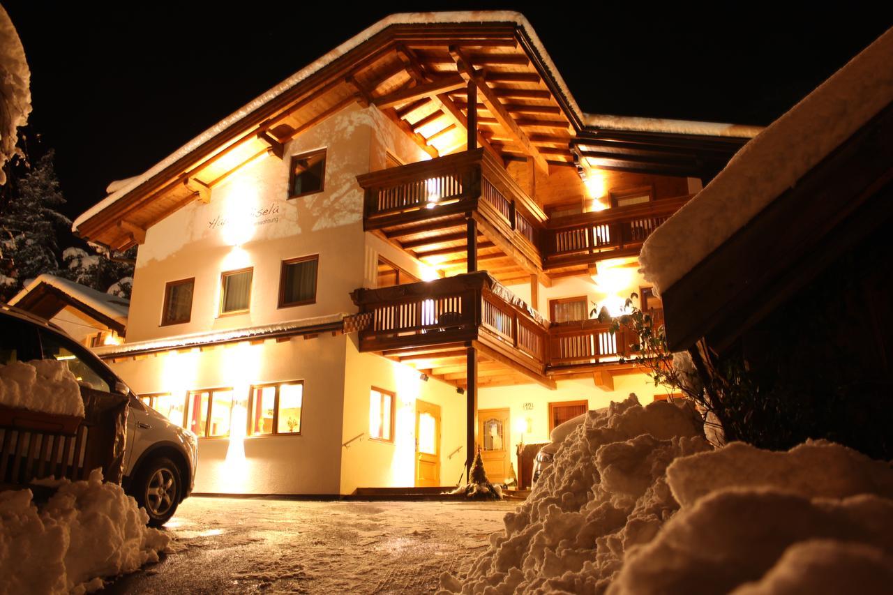 Hotel Haus Gisela Oetz Esterno foto